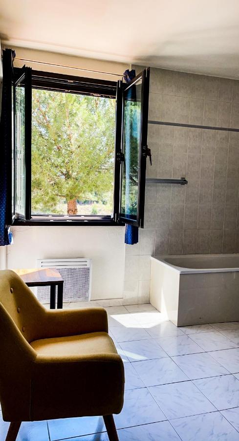Logis Hotel & Restaurant L'Etape Bouc Bel Air - Gardanne Dış mekan fotoğraf