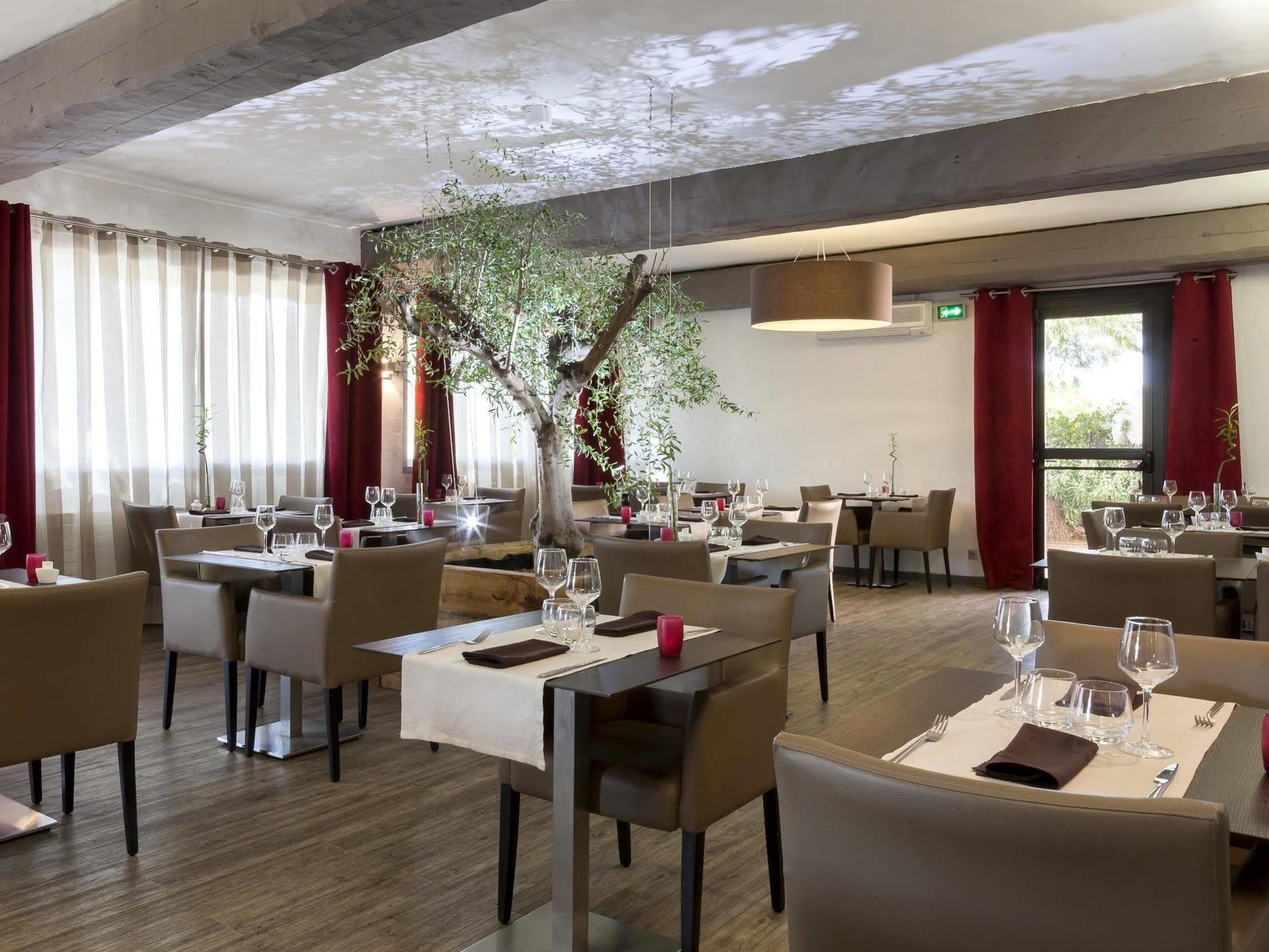 Logis Hotel & Restaurant L'Etape Bouc Bel Air - Gardanne Dış mekan fotoğraf